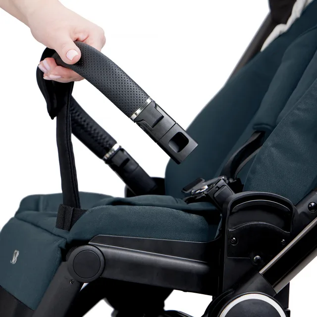Детская коляска Sweet Baby Elegante Chrome 2 в 1 — фото 6