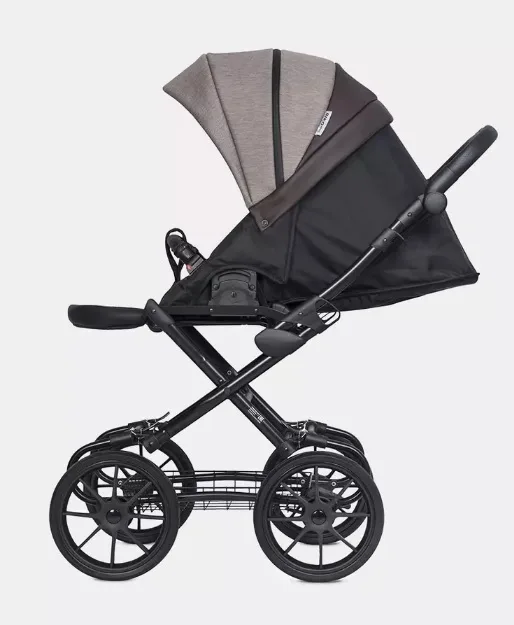 Детская коляска Riko Basic Pacco Classic 2 в 1 — фото 5
