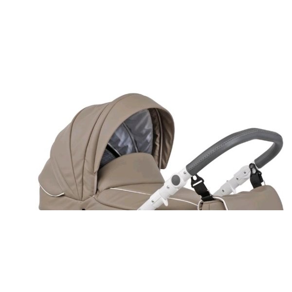 Фото Детская коляска Roan Bass Eco 2 в 1, эко-кожа, реальные фотографии клиентов | Коляски-Кроватки.Ру