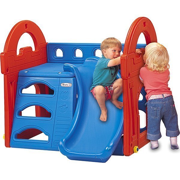 Игровой центр Haenim Toys Маленький замок HN-709 с горкой и качелями фото 2