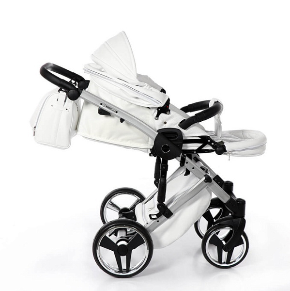 Детская коляска Junama Diamond Mirror Satin V2 3 в 1 на серебряной раме фото 7