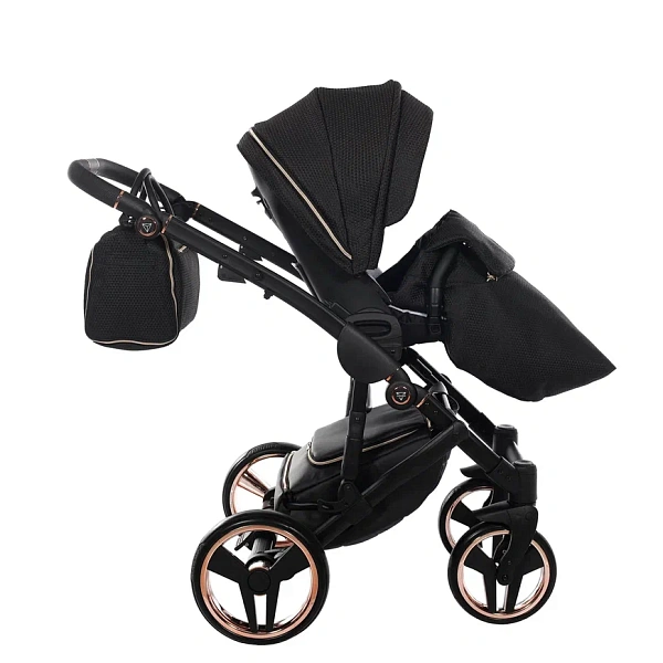 Детская коляска Junama Diamond Mirror Satin V2 3 в 1 на черной раме фото 16