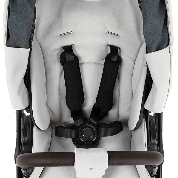 Детская коляска Roan Esso Leather 2 в 1 фото 13