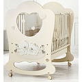 Детская кроватка Baby Expert Sogno, колесо + качалка Детская кроватка Baby Expert Sogno, колесо + качалка (Кремовый) — Фото
