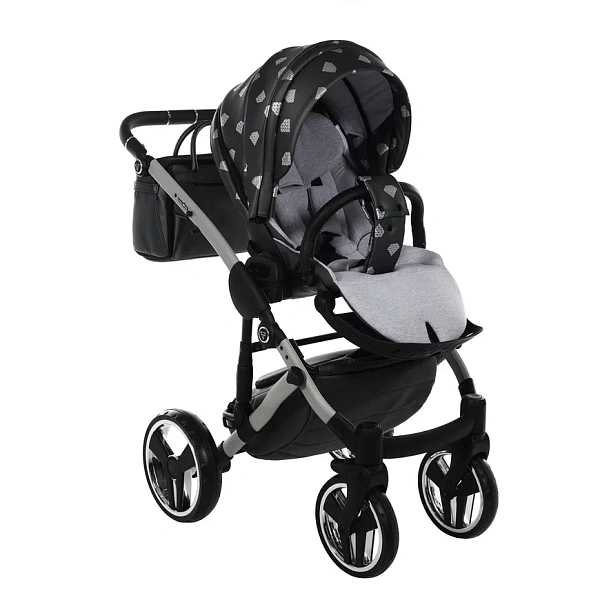 Детская коляска Junama Glow V2 3 в 1 на серебряной раме фото 20