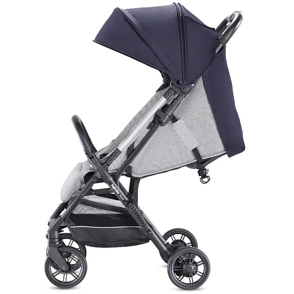 Детская прогулочная коляска Inglesina Quid с накидкой для ног фото 1