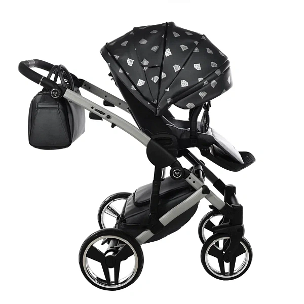 Детская коляска Junama Glow V2 3 в 1 на серебряной раме фото 14