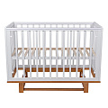 Детская кроватка Pituso Mirage, маятник/съемная стенка (Белый-Бук
						
					) — Фото