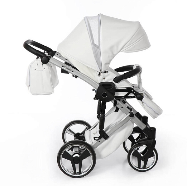 Детская коляска Junama Diamond Mirror Satin V2 3 в 1 на серебряной раме фото 6