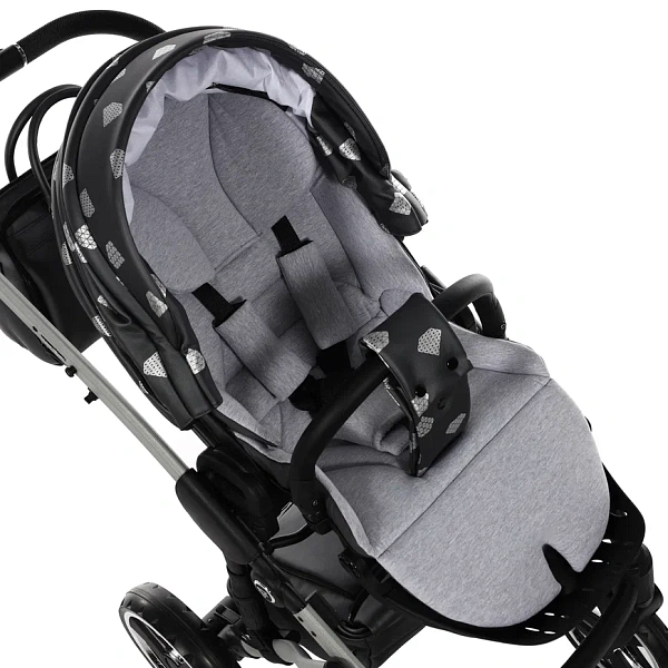 Детская коляска Junama Glow V2 2 в 1 на серебряной раме фото 25