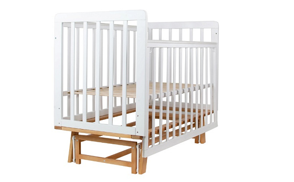 Детская кроватка Indigo Style c легкосъемной стенкой и продольным маятником фото 5