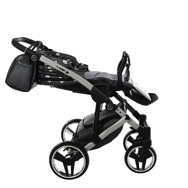 Детская коляска Junama Glow V2 3 в 1 на серебряной раме фото 17