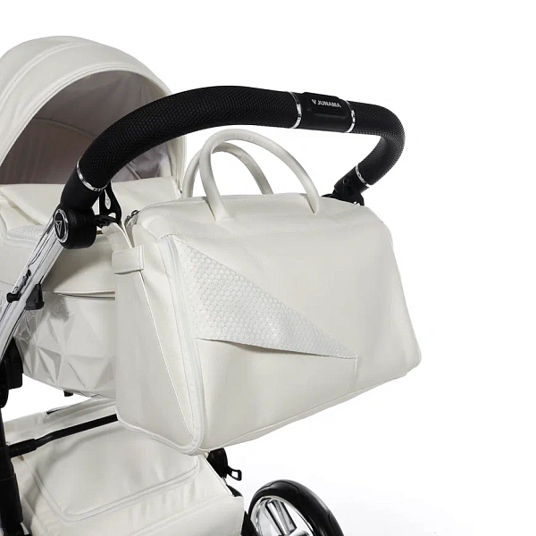 Детская коляска Junama Diamond Individual V2 3 в 1 на серебряной раме фото 11