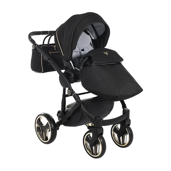 Детская коляска Junama Diamond Mirror V2 3 в 1 на черной раме фото 8