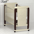 Детская кроватка Kitelli (Kito) Micio качалка + колеса Детская кроватка Kitelli (Kito) Micio качалка + колеса бежевый-венге — Фото